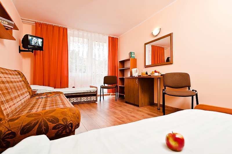 Bispol Hotel Trzebiatów Habitación foto